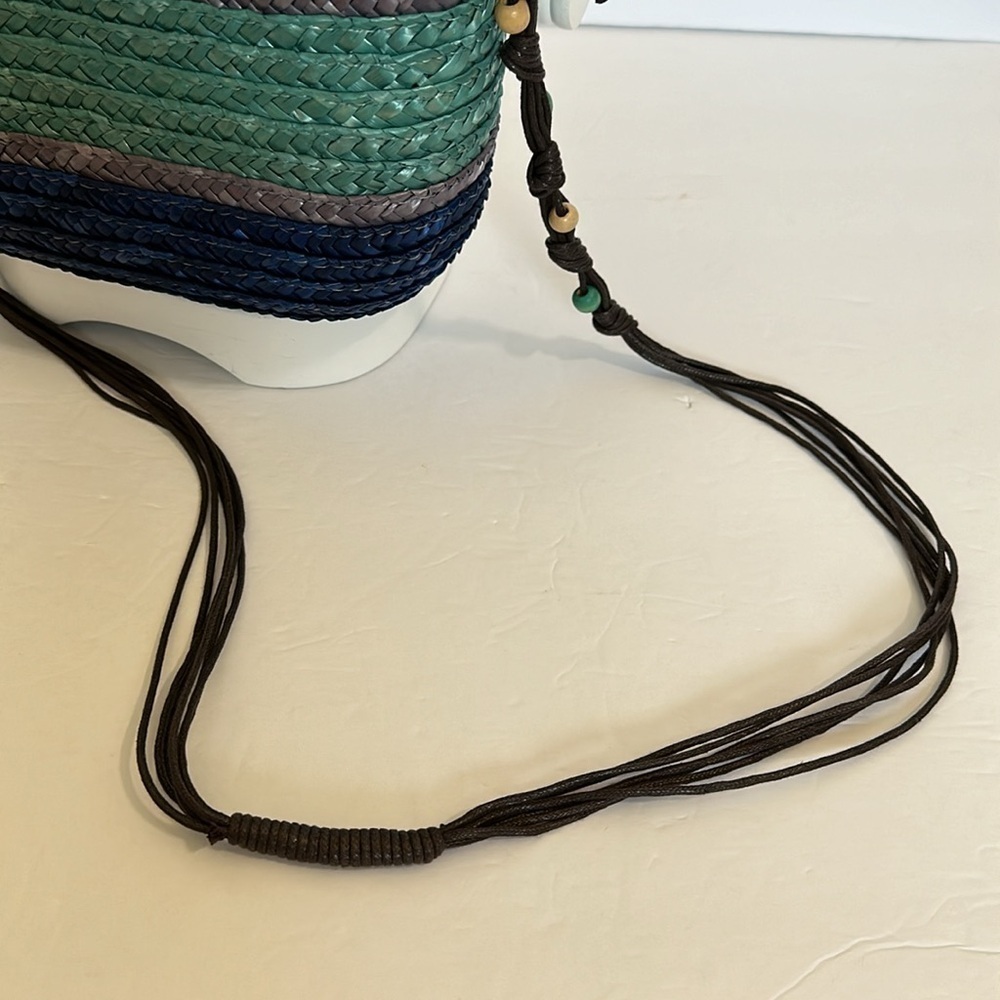 Beaded straw handbag with colorful accents. Purple and blue nouveau crossbody - Picture 4 of 13